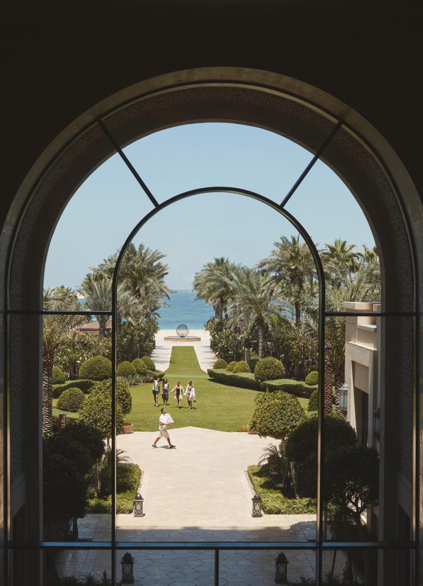 Four Seasons Resort Dubai At Jumeirah Beach Exterior photo