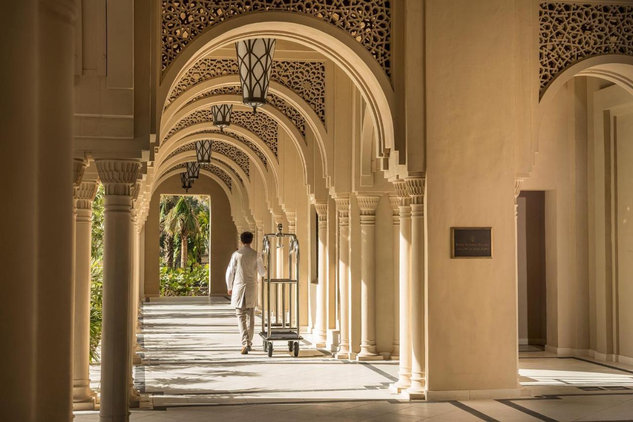 Four Seasons Resort Dubai At Jumeirah Beach Exterior photo